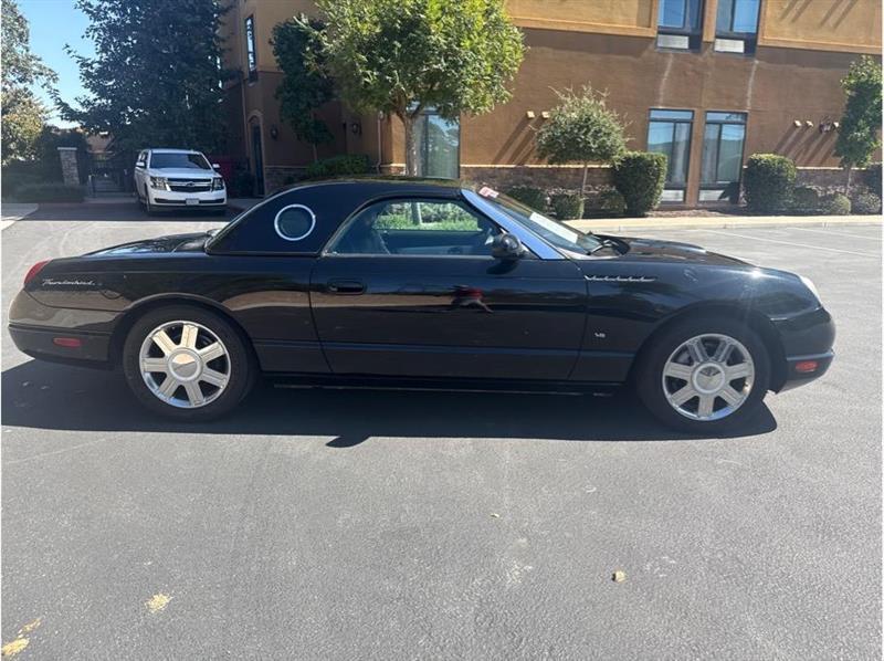 Ford Thunderbird photo 6