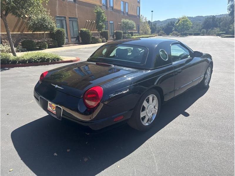Ford Thunderbird photo 7