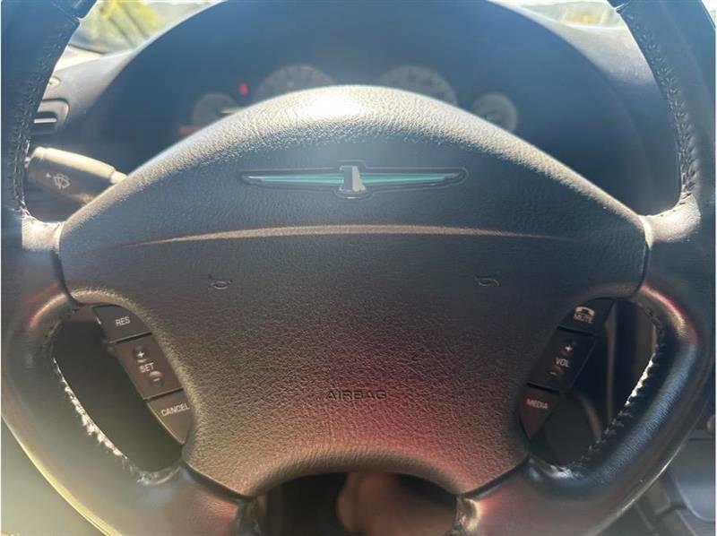 Ford Thunderbird photo 15