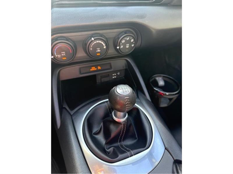 Mazda MX-5 Miata  2023
