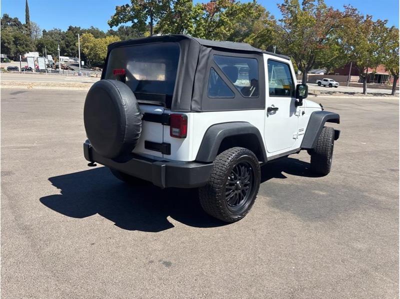 Jeep Wrangler  2017