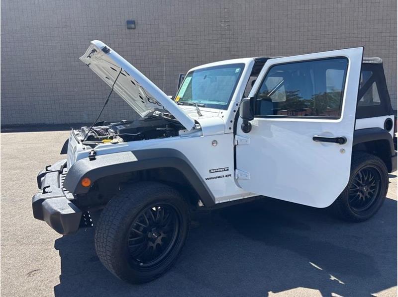 Jeep Wrangler  2017