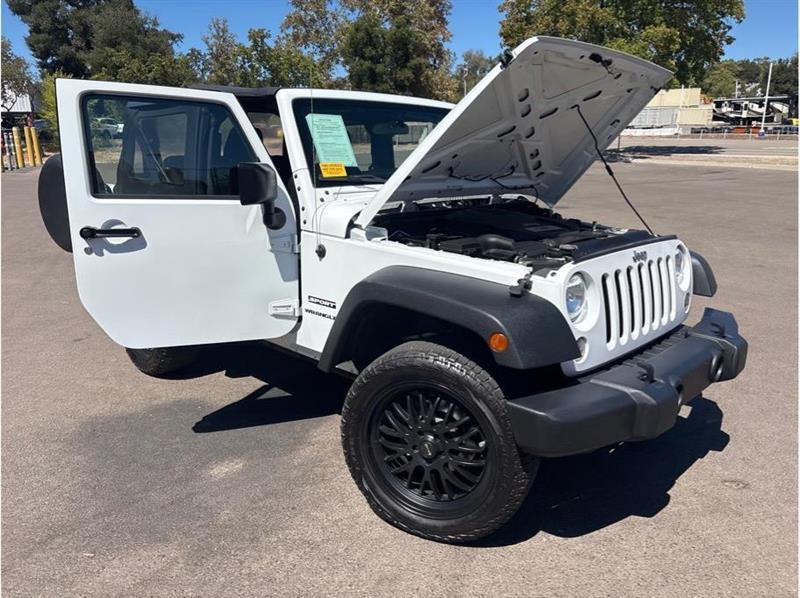 Jeep Wrangler  2017