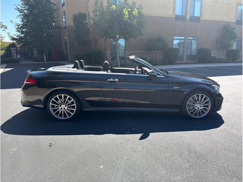 Mercedes-Benz C-Class  2019