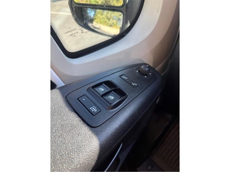 Ram ProMaster 2500 photo 15