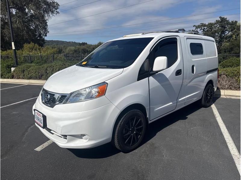 Nissan NV200  2015
