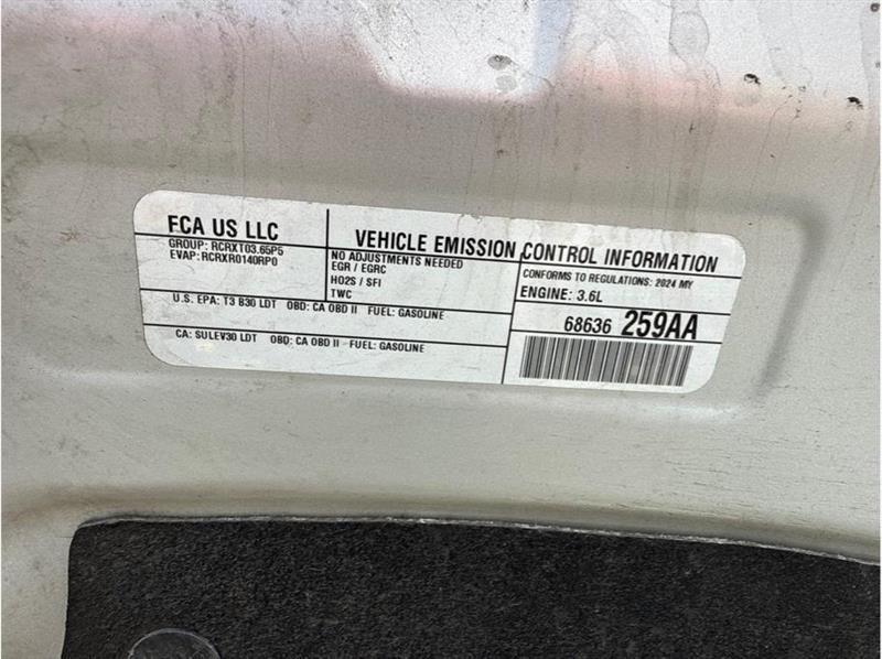 Chrysler Pacifica  2024