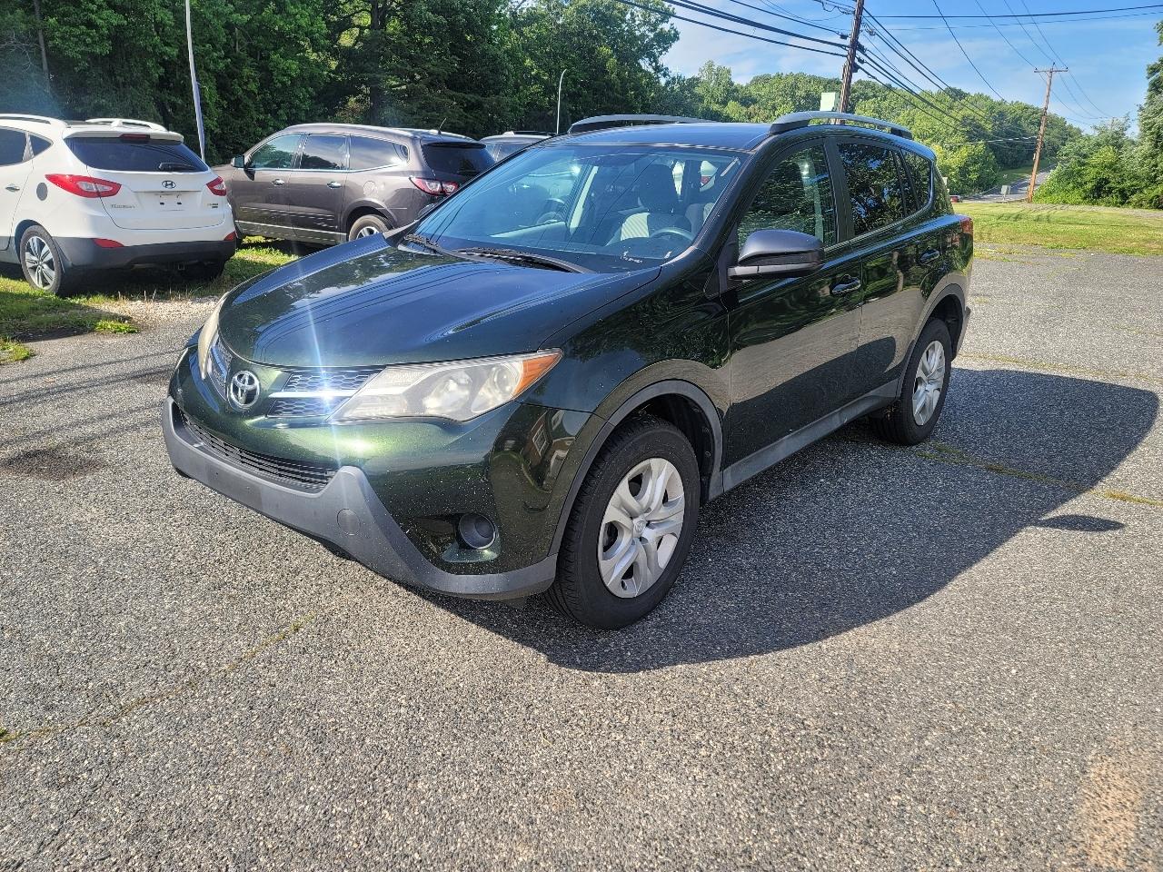 Toyota RAV4 LE AWD 2013
