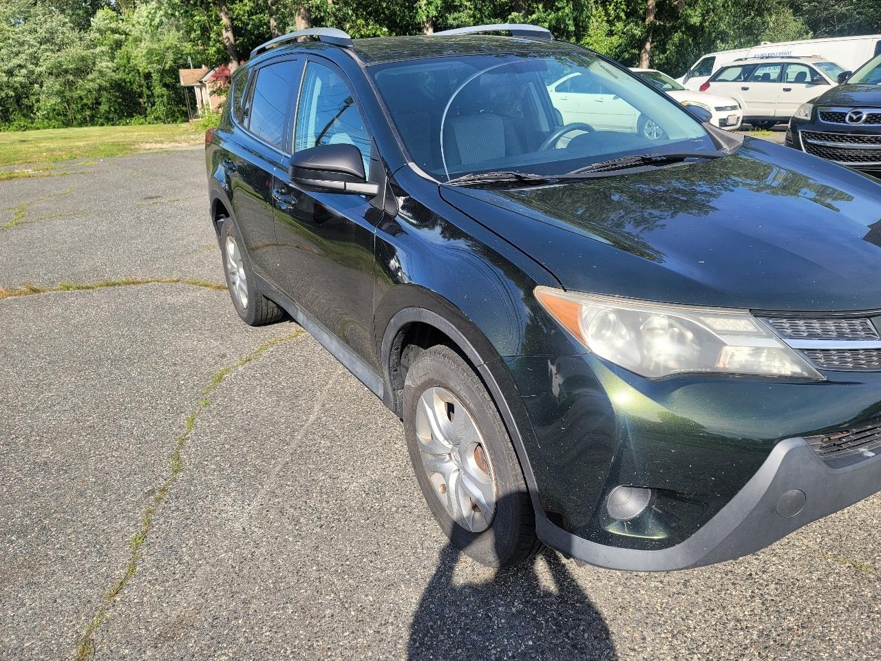 Toyota RAV4 LE AWD 2013