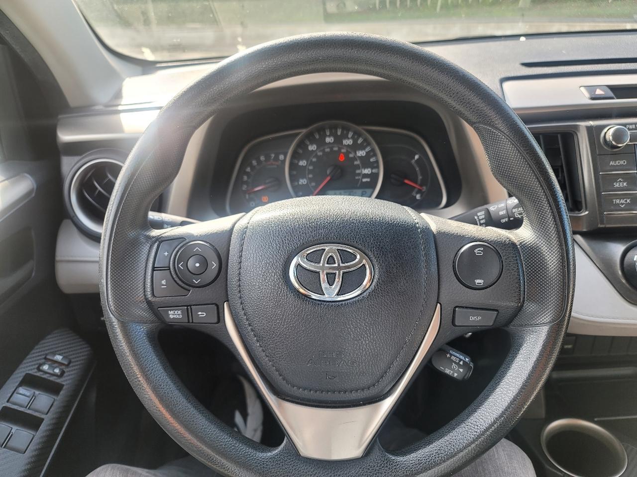 Toyota RAV4 LE AWD 2013