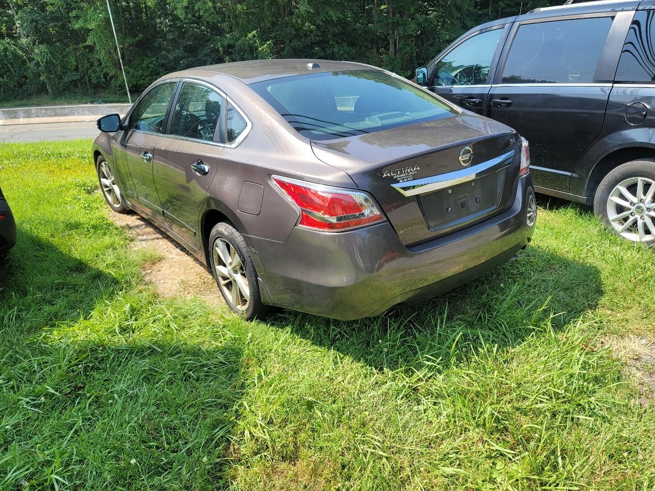 Nissan Altima 2.5 SV 2015