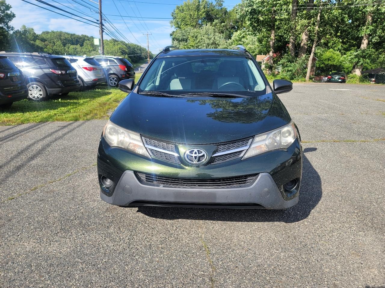 Toyota RAV4 LE AWD 2013