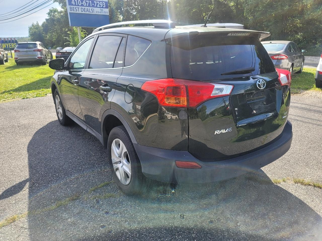 Toyota RAV4 LE AWD 2013