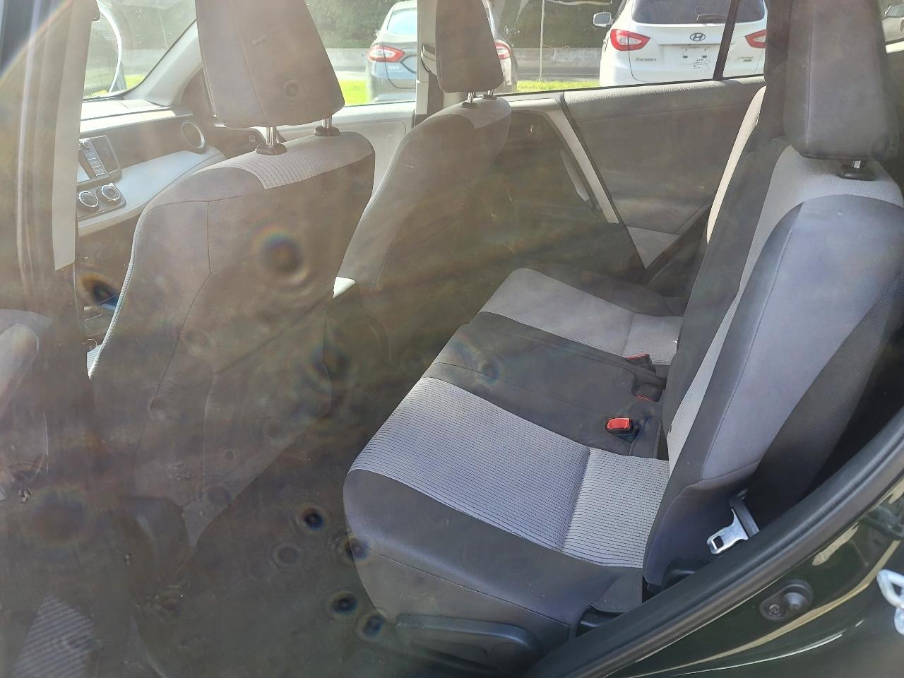 Toyota RAV4 LE AWD 2013