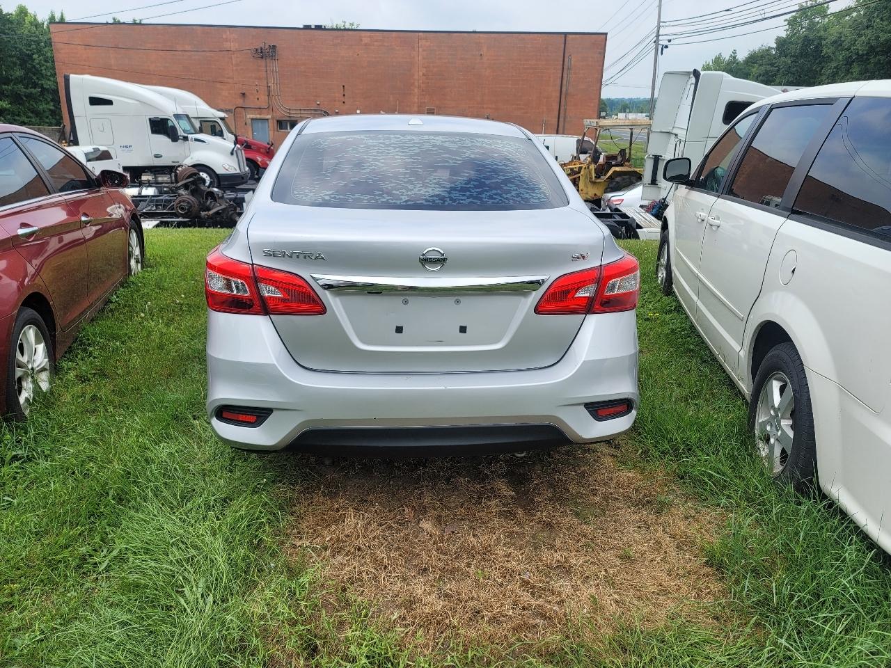 Nissan Sentra S CVT 2018