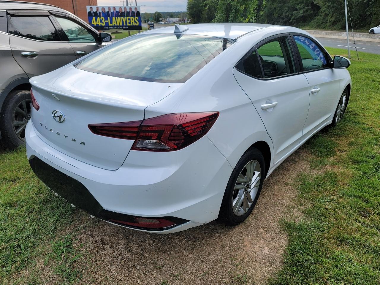 Hyundai Elantra Limited 2020