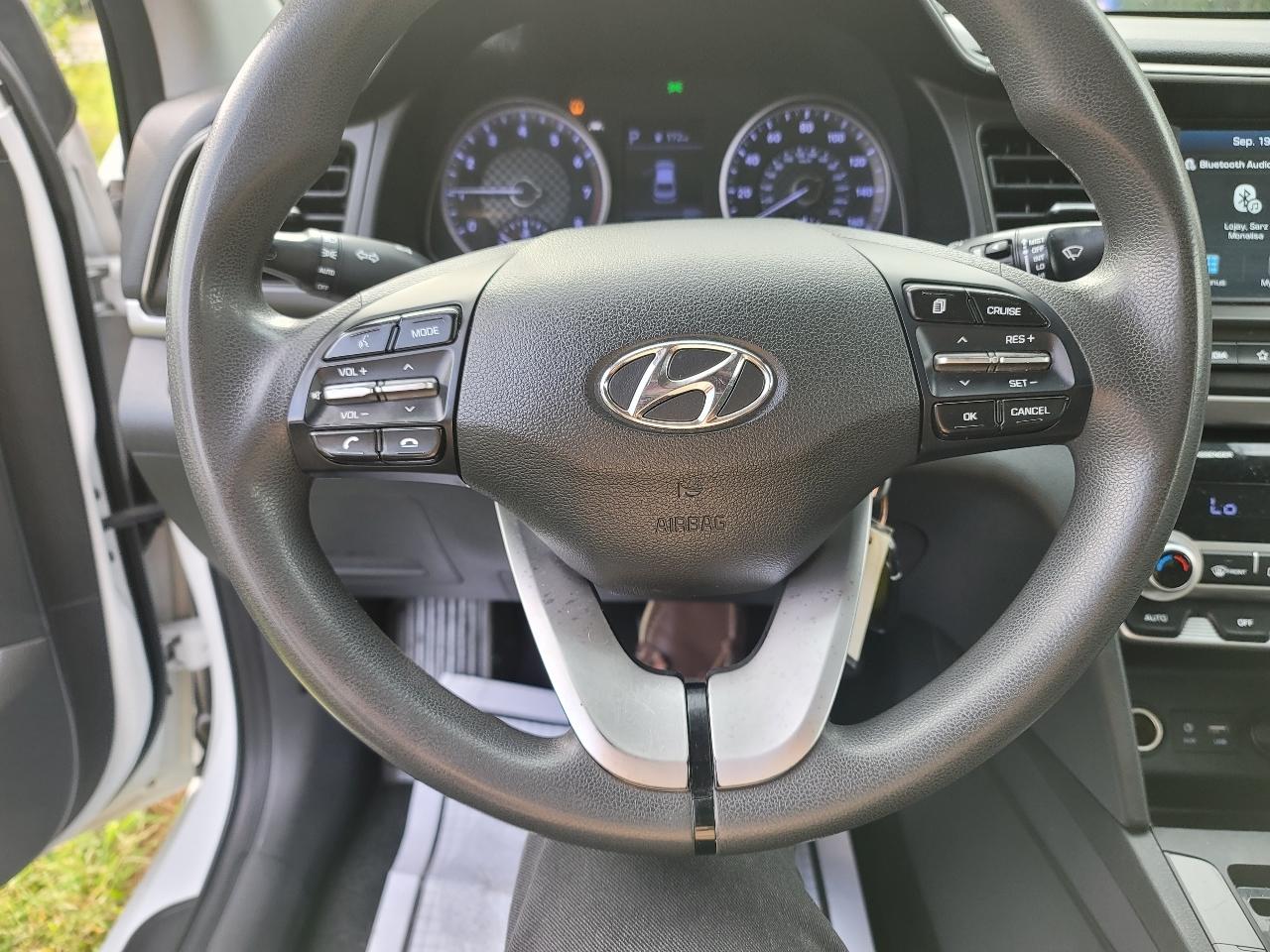 Hyundai Elantra Limited 2020