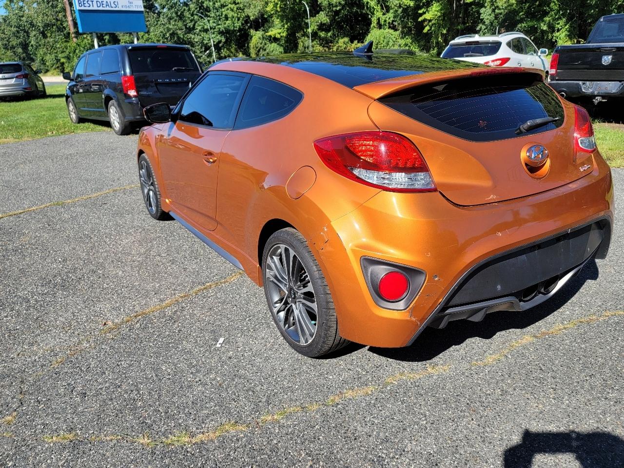 Hyundai Veloster Turbo R-Spec w/Red Interior 6M 2017