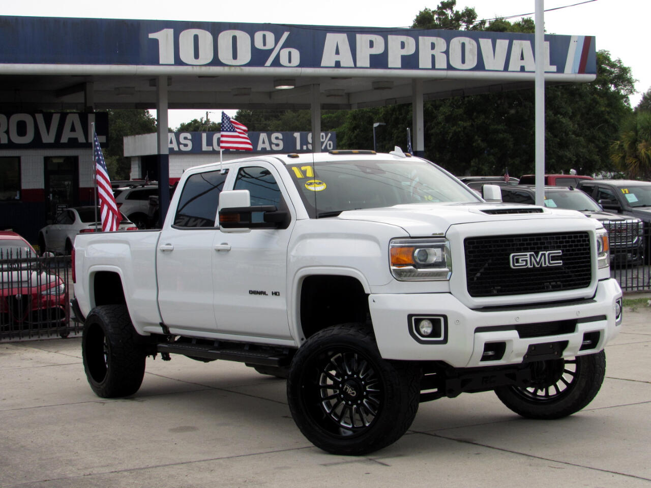 2017 Gmc Sierra Denali photo 2