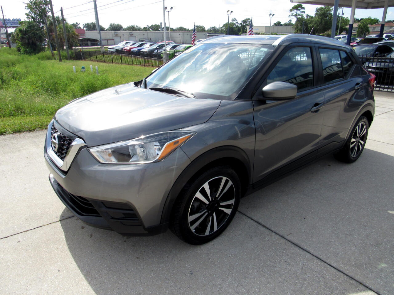 2020 Nissan Kicks SV photo 4
