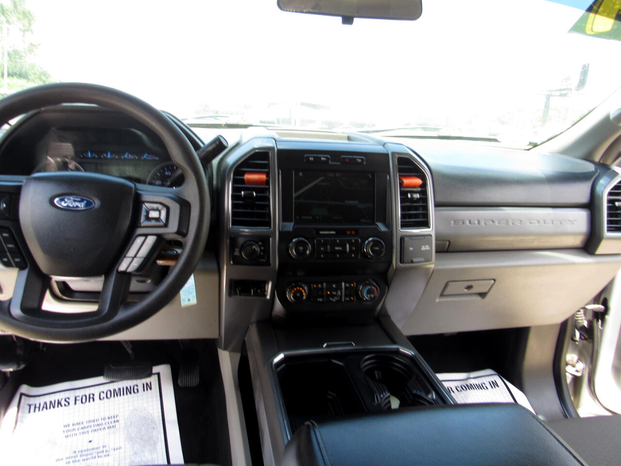 Ford Super Duty F-350 SRW XLT 4WD Crew Cab 8' Box 2019 Ford Super Duty F-350 SRW XLT 4WD Crew Cab 8' Box 2019