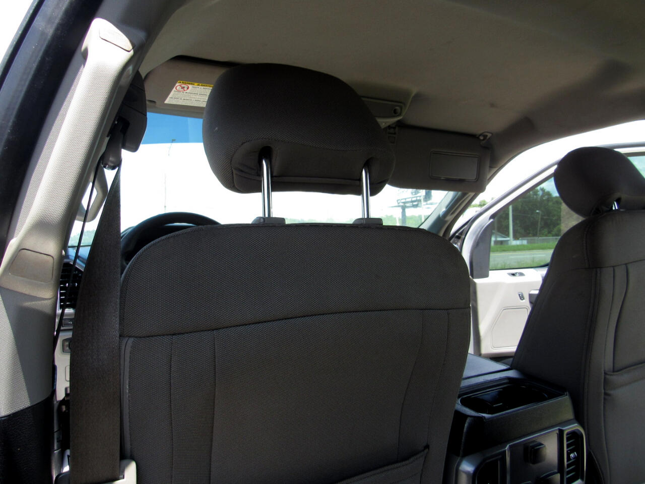 Ford Super Duty F-350 SRW XLT 4WD Crew Cab 8' Box 2019 Ford Super Duty F-350 SRW XLT 4WD Crew Cab 8' Box 2019