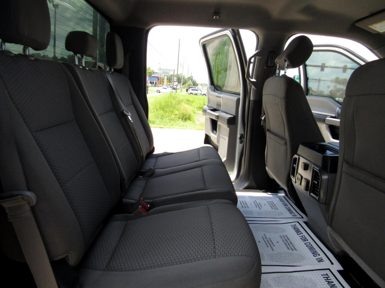 Ford Super Duty F-350 SRW XLT 4WD Crew Cab 8' Box 2019 Ford Super Duty F-350 SRW XLT 4WD Crew Cab 8' Box 2019