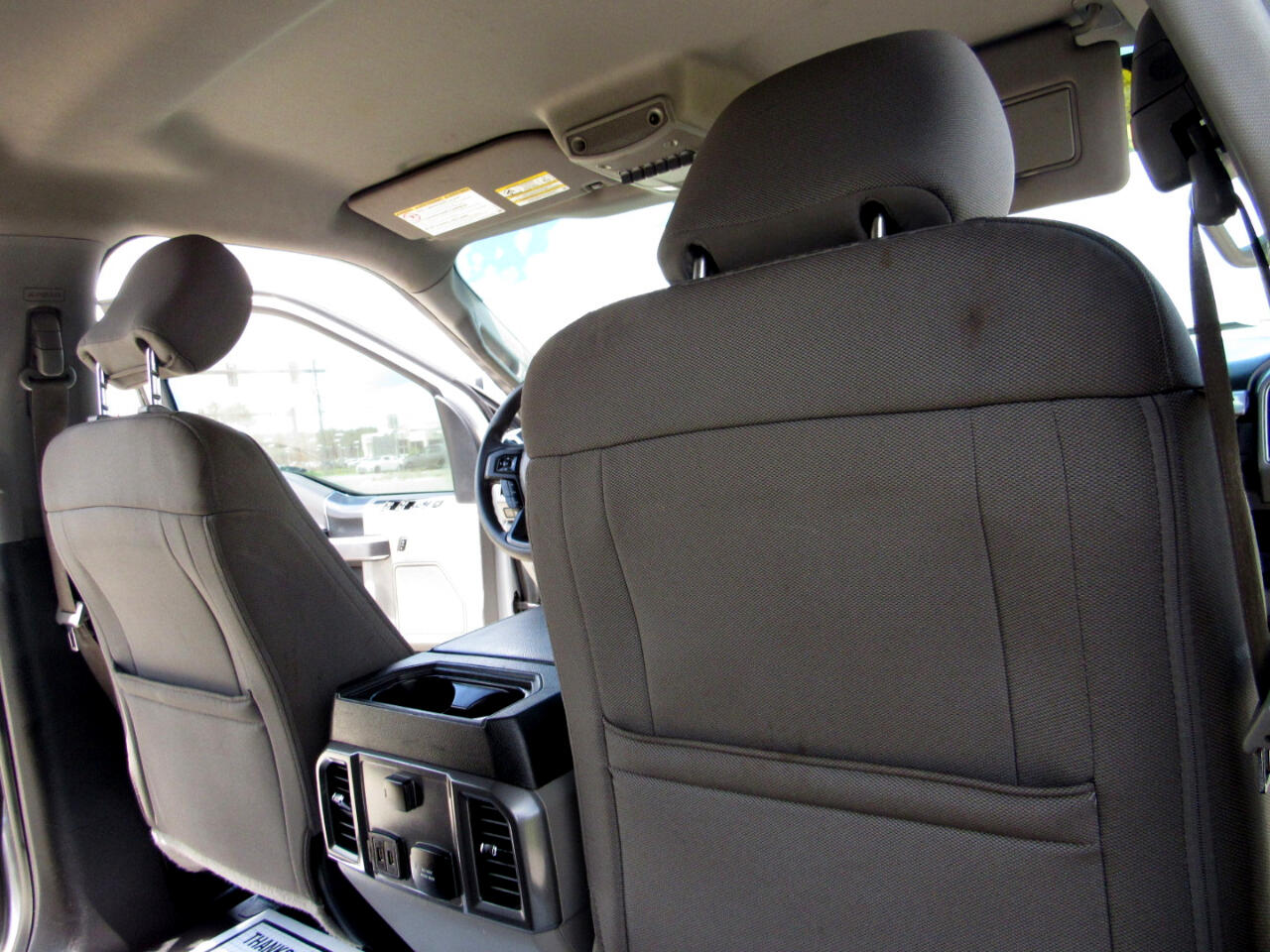 Ford Super Duty F-350 SRW XLT 4WD Crew Cab 8' Box 2019 Ford Super Duty F-350 SRW XLT 4WD Crew Cab 8' Box 2019