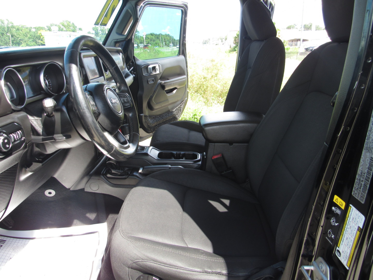 Jeep Gladiator Sport S 4x4 2021 Jeep Gladiator Sport S 4x4 2021