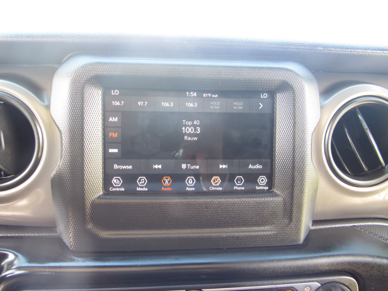 Jeep Gladiator Sport S 4x4 2021 Jeep Gladiator Sport S 4x4 2021