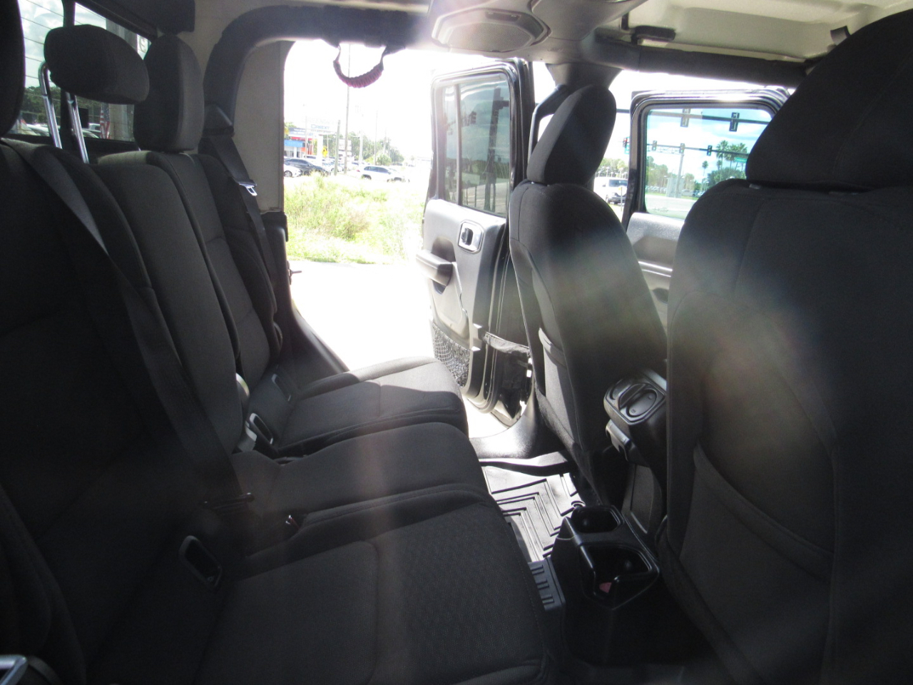 Jeep Gladiator Sport S 4x4 2021 Jeep Gladiator Sport S 4x4 2021