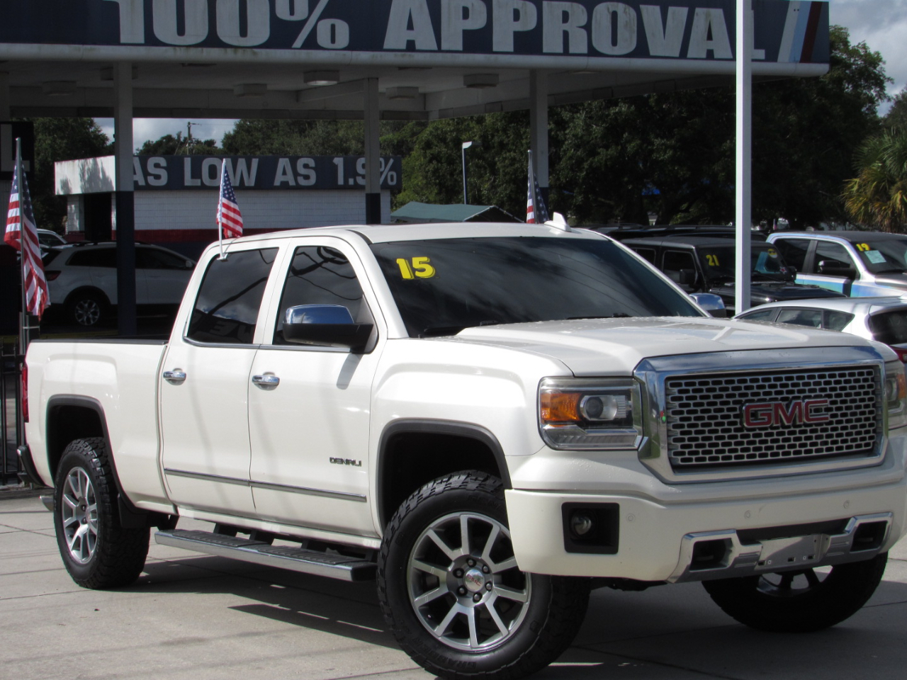 2015 Gmc Sierra 1500 Denali photo 2
