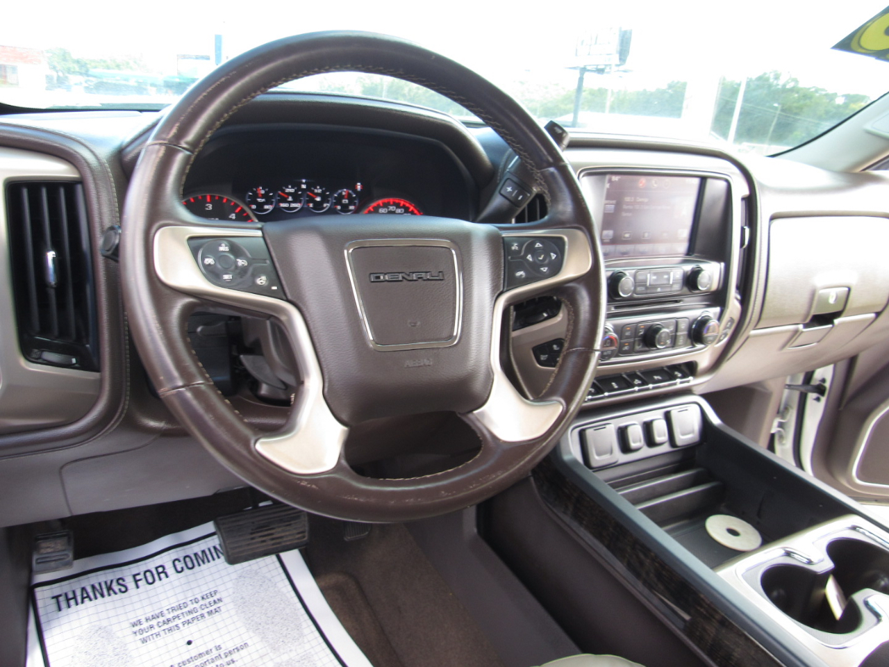 GMC Sierra 1500 4WD Crew Cab 153.0" Denali 2015 GMC Sierra 1500 4WD Crew Cab 153.0" Denali 2015