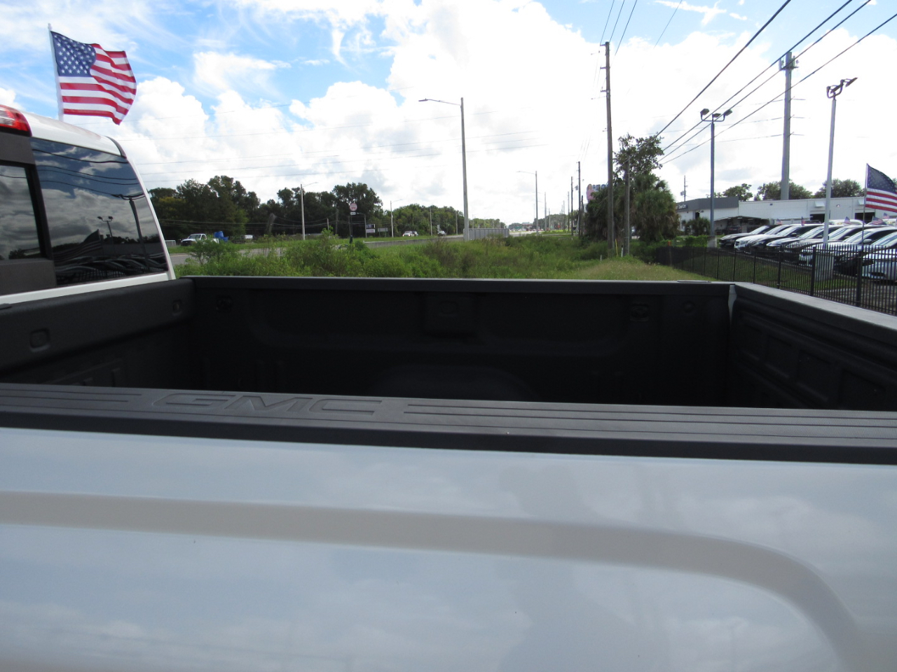 GMC Sierra 1500 4WD Crew Cab 153.0" Denali 2015 GMC Sierra 1500 4WD Crew Cab 153.0" Denali 2015