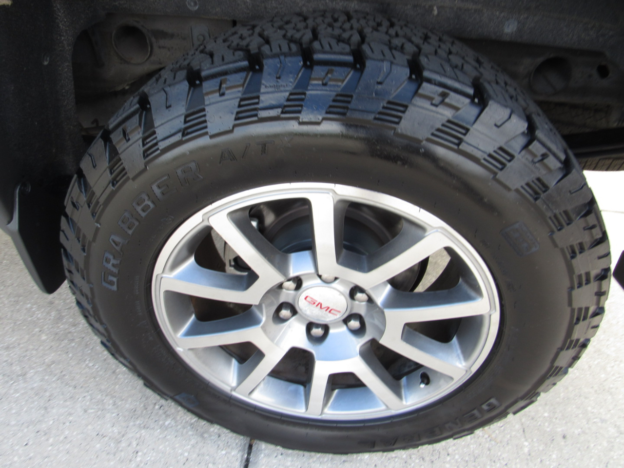 GMC Sierra 1500 4WD Crew Cab 153.0" Denali 2015 GMC Sierra 1500 4WD Crew Cab 153.0" Denali 2015