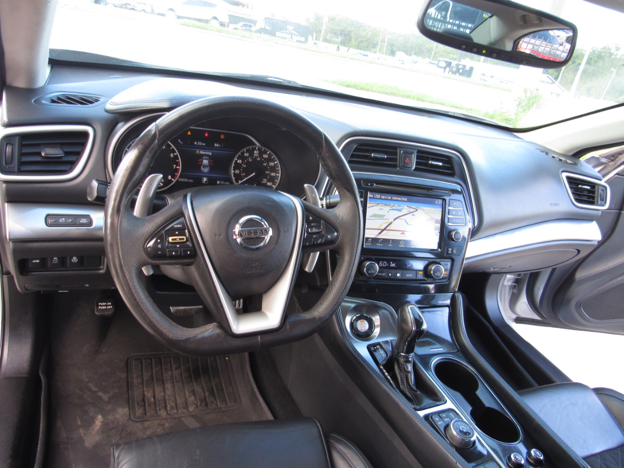 Nissan Maxima 4dr Sdn 3.5 SR 2016 Nissan Maxima 4dr Sdn 3.5 SR 2016