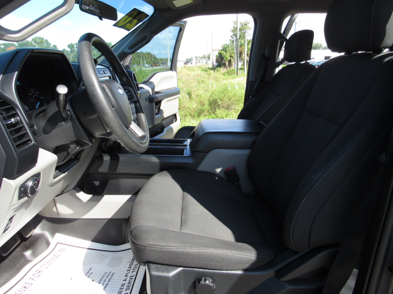 Ford F-150 Lariat 2WD SuperCrew 5.5' Box 2020 Ford F-150 Lariat 2WD SuperCrew 5.5' Box 2020