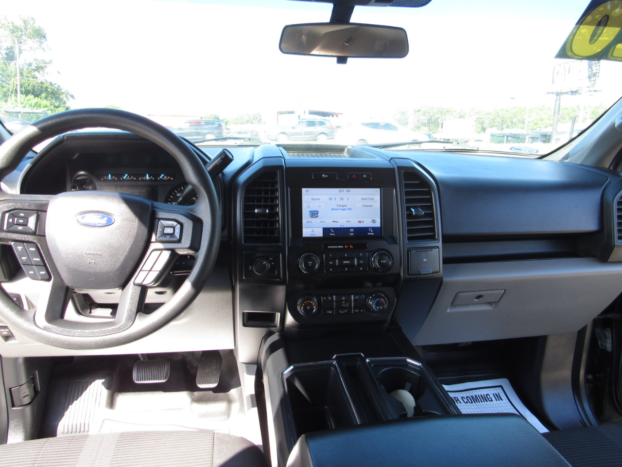 Ford F-150 Lariat 2WD SuperCrew 5.5' Box 2020 Ford F-150 Lariat 2WD SuperCrew 5.5' Box 2020