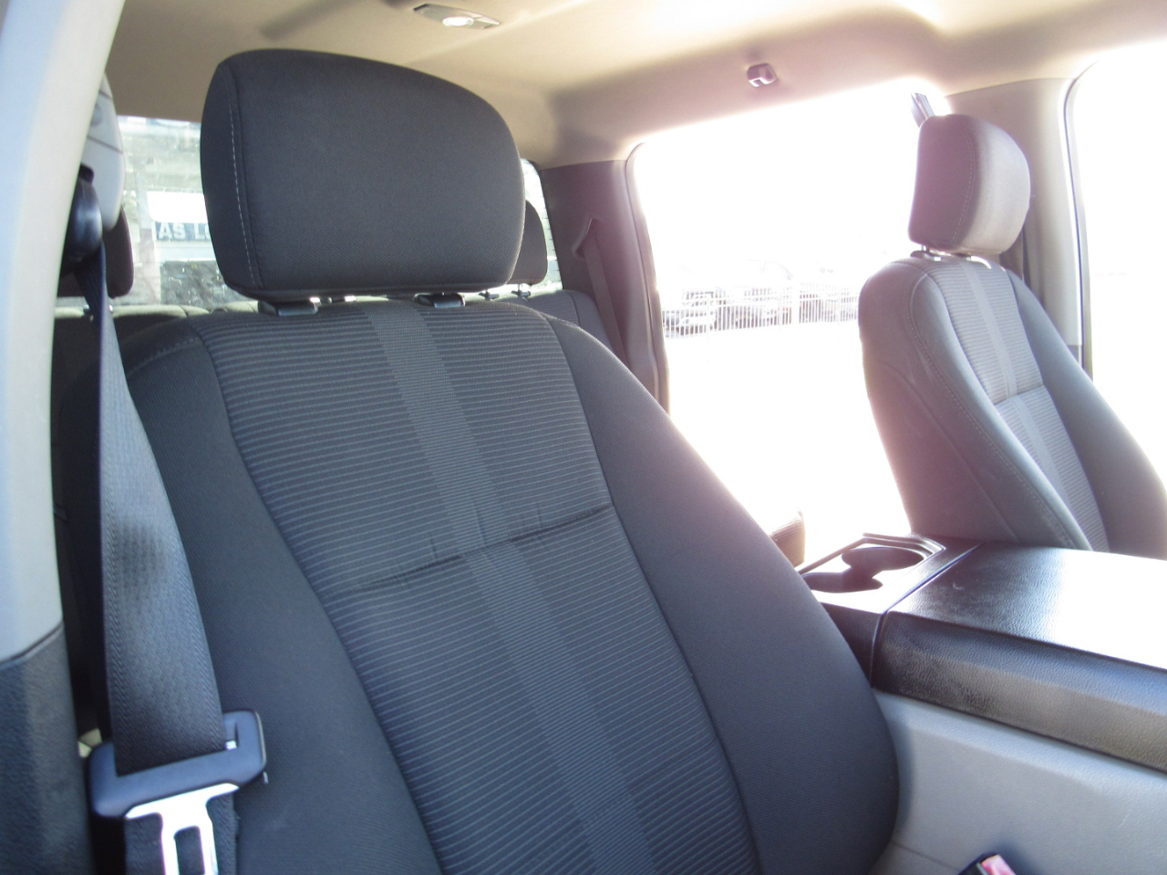 Ford F-150 Lariat 2WD SuperCrew 5.5' Box 2020 Ford F-150 Lariat 2WD SuperCrew 5.5' Box 2020