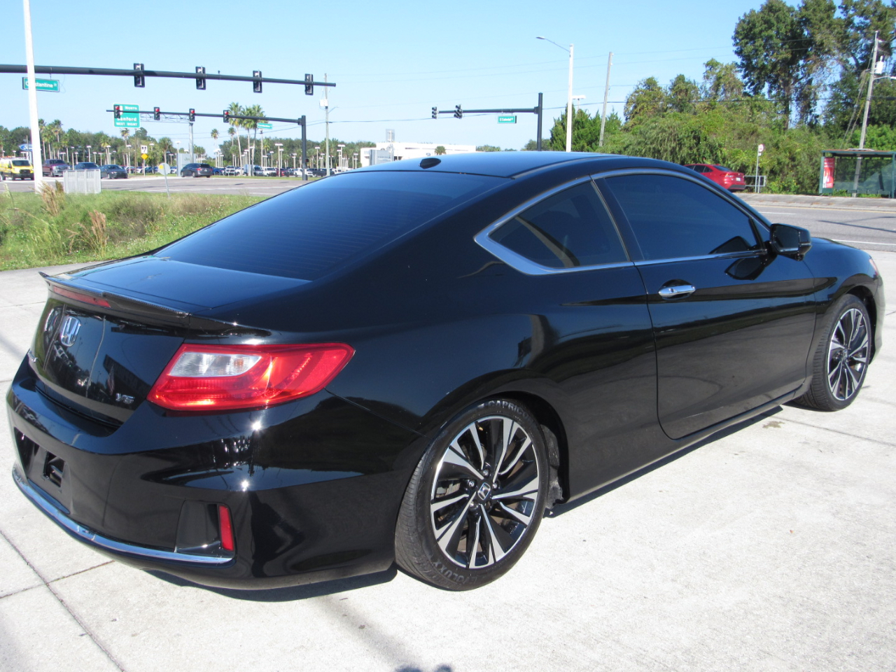 Honda Accord Cpe 2dr V6 Auto EX-L 2013 Honda Accord Cpe 2dr V6 Auto EX-L 2013