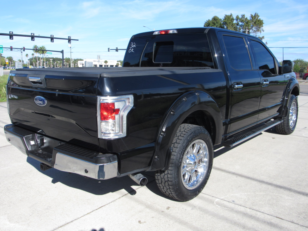 Ford F-150 2WD SuperCrew 145" XLT 2016 Ford F-150 2WD SuperCrew 145" XLT 2016