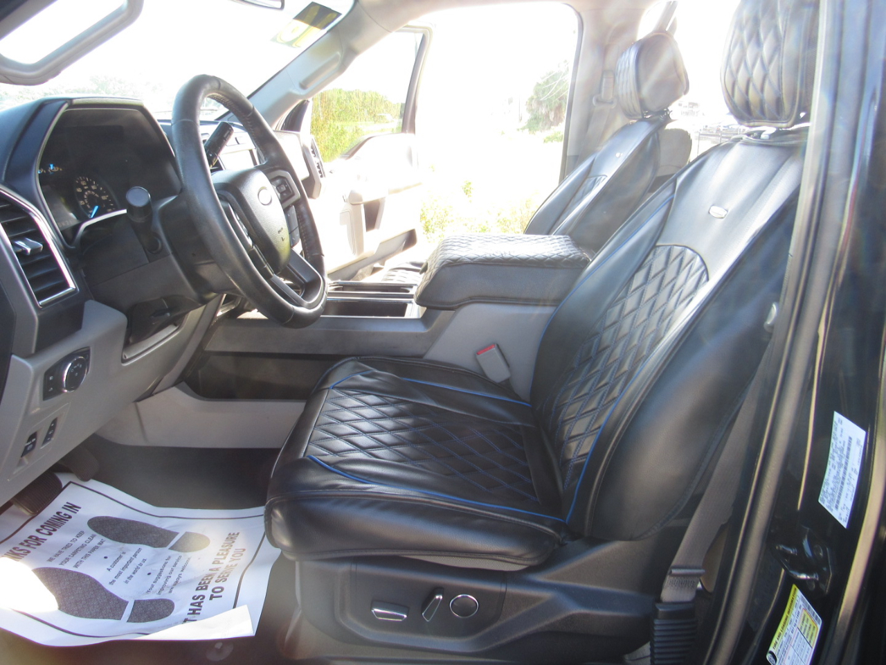 Ford F-150 2WD SuperCrew 145" XLT 2016 Ford F-150 2WD SuperCrew 145" XLT 2016