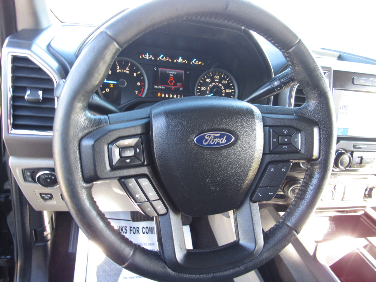 Ford F-150 2WD SuperCrew 145" XLT 2016 Ford F-150 2WD SuperCrew 145" XLT 2016