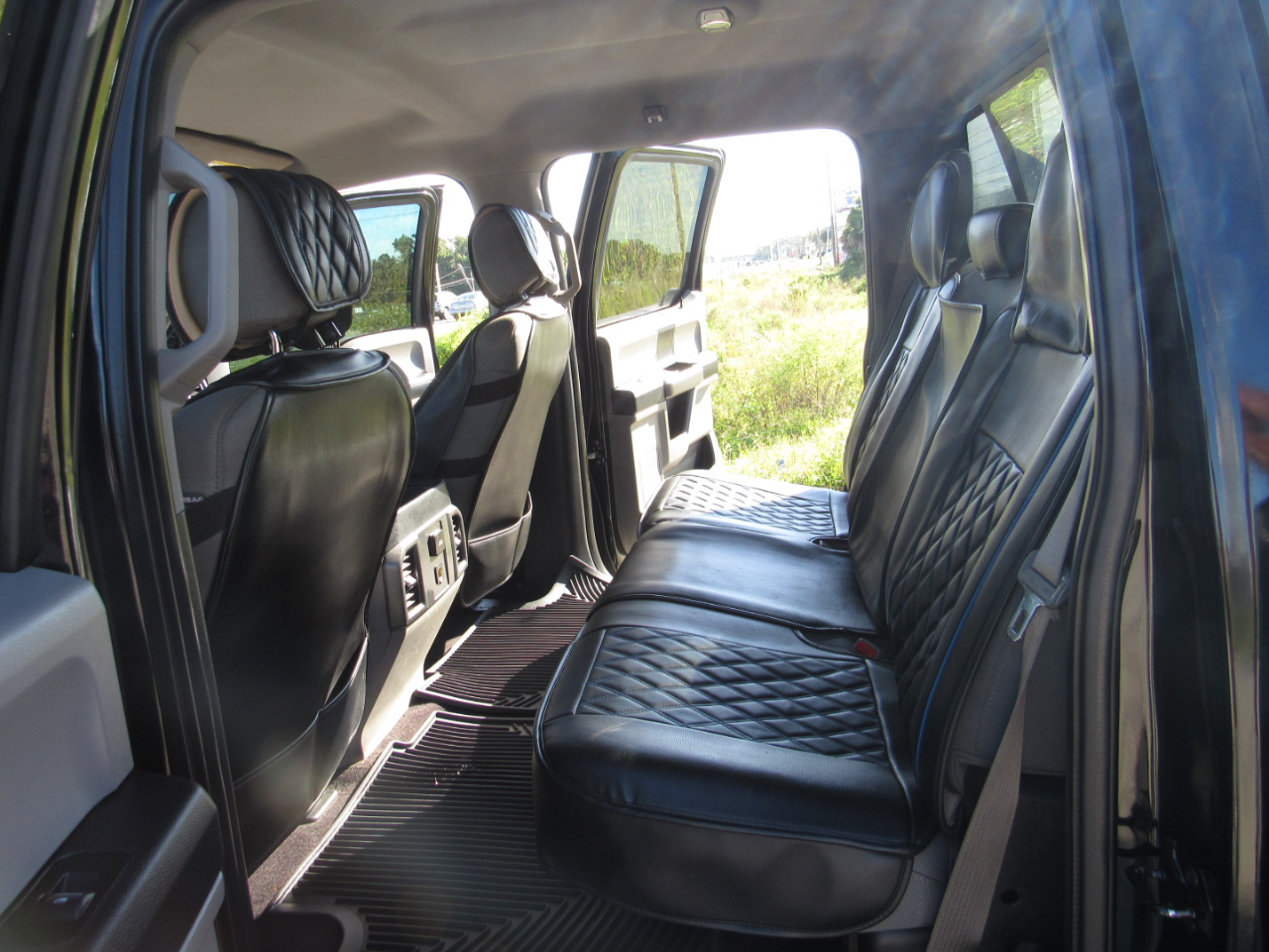 Ford F-150 2WD SuperCrew 145" XLT 2016 Ford F-150 2WD SuperCrew 145" XLT 2016