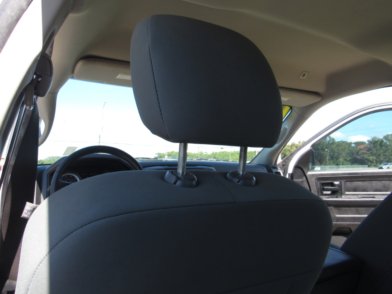 RAM 1500 Express 4x2 Quad Cab 6'4" Box 2018 RAM 1500 Express 4x2 Quad Cab 6'4" Box 2018