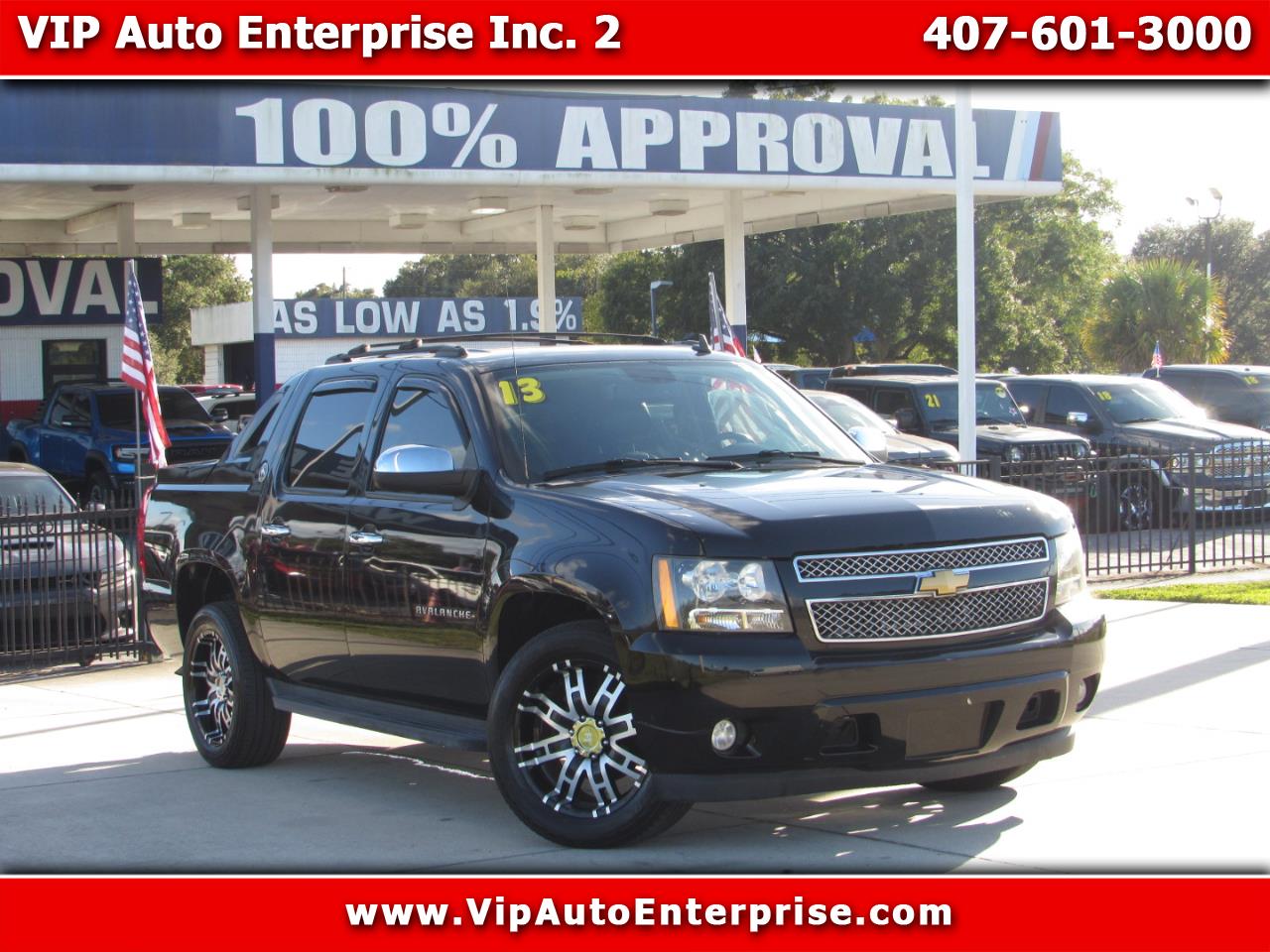 Chevrolet Avalanche 2WD Crew Cab LT 2013 Chevrolet Avalanche 2WD Crew Cab LT 2013