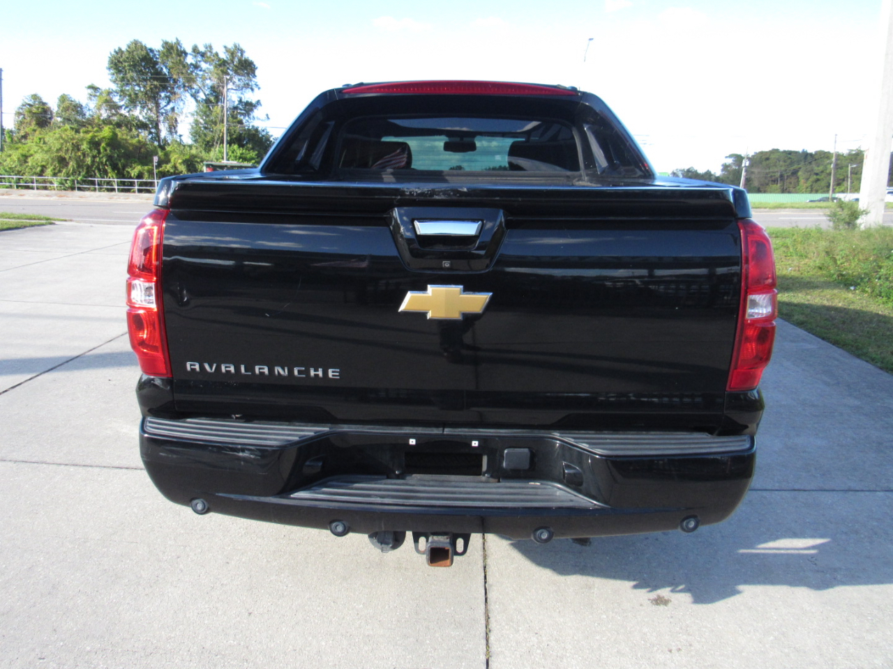 Chevrolet Avalanche 2WD Crew Cab LT 2013 Chevrolet Avalanche 2WD Crew Cab LT 2013