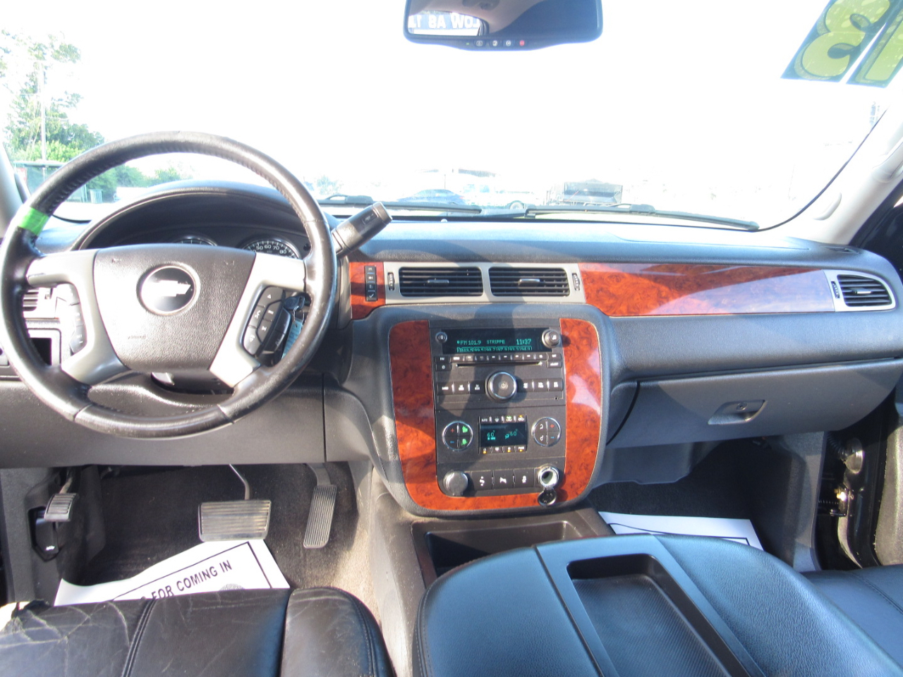 Chevrolet Avalanche 2WD Crew Cab LT 2013 Chevrolet Avalanche 2WD Crew Cab LT 2013