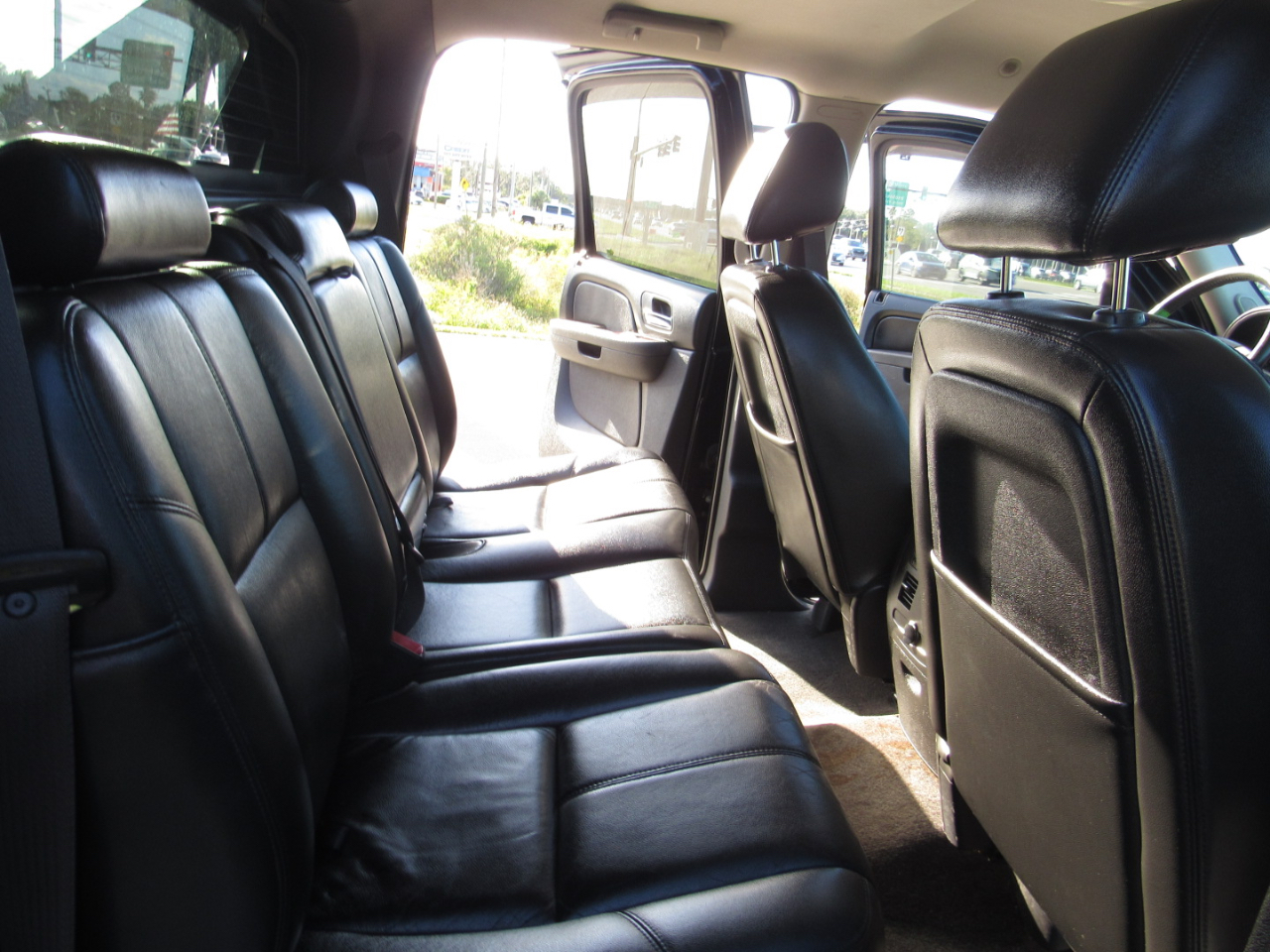 Chevrolet Avalanche 2WD Crew Cab LT 2013 Chevrolet Avalanche 2WD Crew Cab LT 2013
