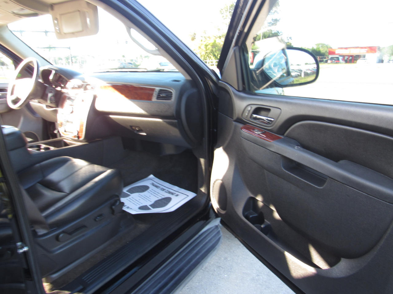 Chevrolet Avalanche 2WD Crew Cab LT 2013 Chevrolet Avalanche 2WD Crew Cab LT 2013